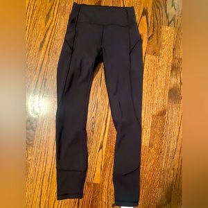 Lululemon Swift Speed High-Rise Tight 25”